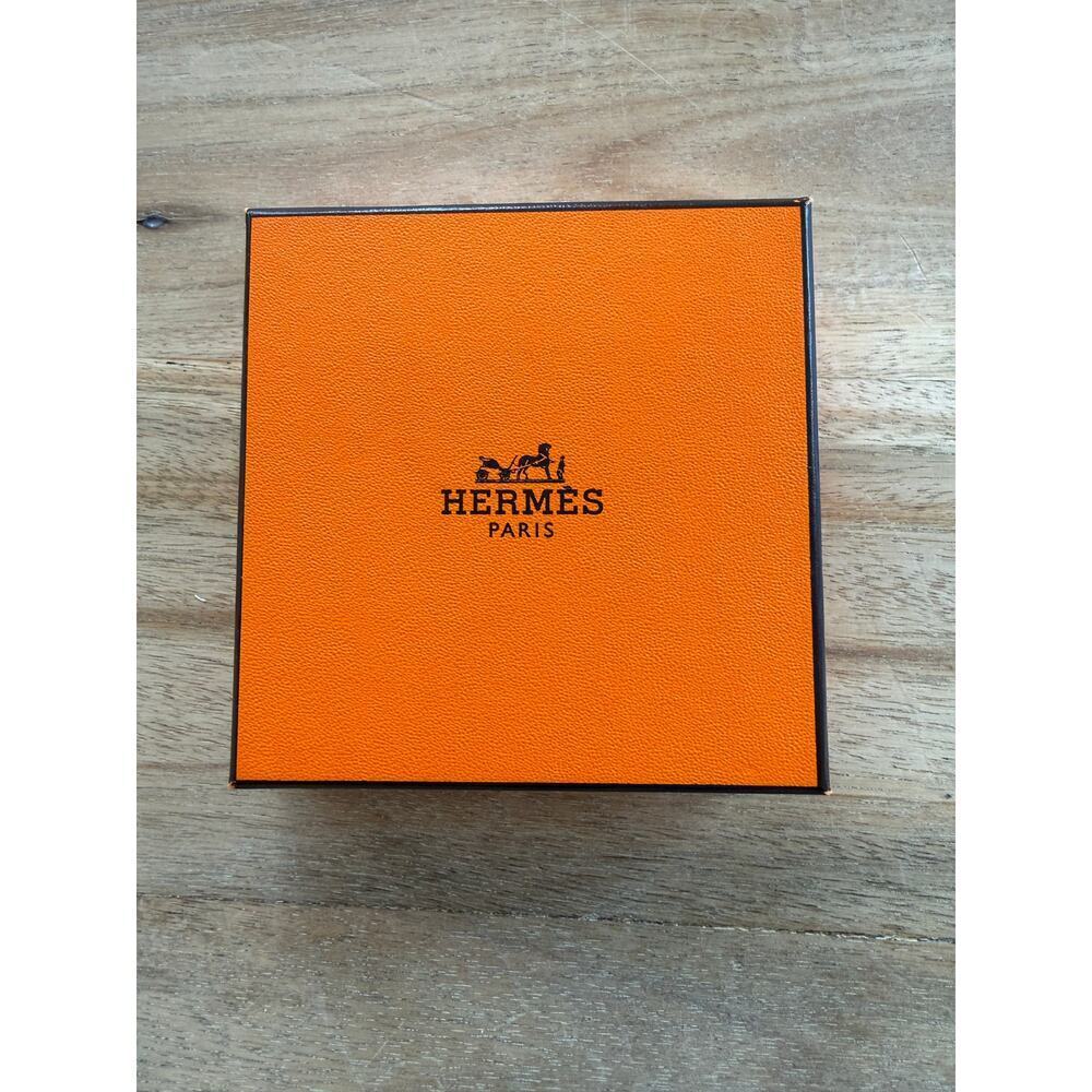 Hermès Hapi Cognac and Silver Triple Tour Bracelet AUTHENTIC comes with box - Picture 3 of 10